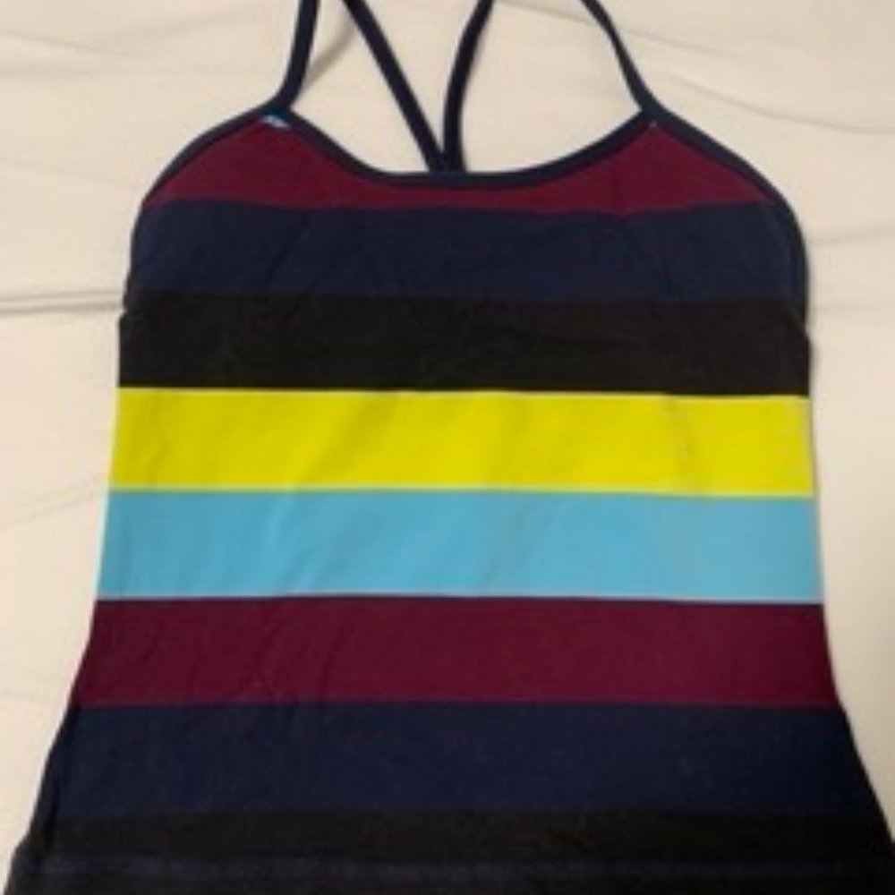 Lululemon cropped tank